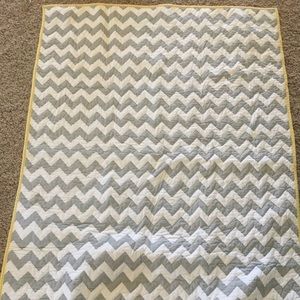 Pottery barn chevron crib quilt
